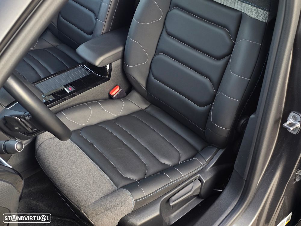 Citroën C4 PureTech 130 Stop&Start EAT8 MAX - 22