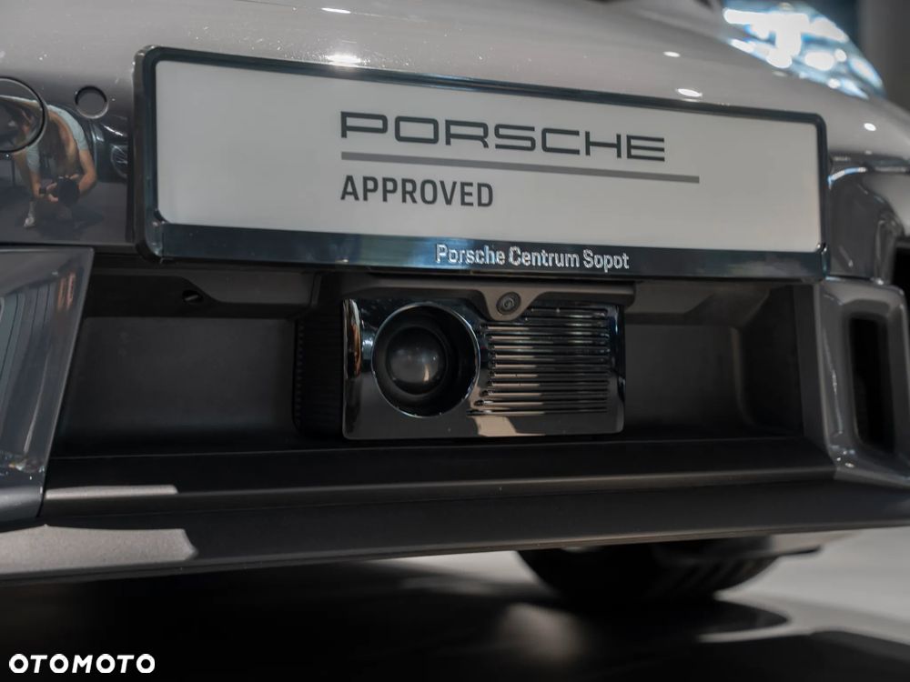 Porsche 911 - 26