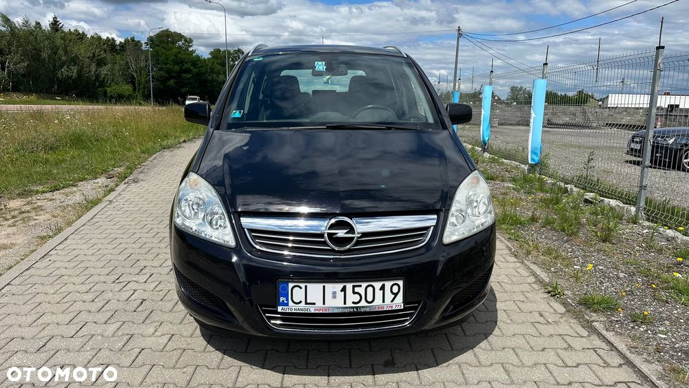 Opel Zafira 1.8 Sport - 11