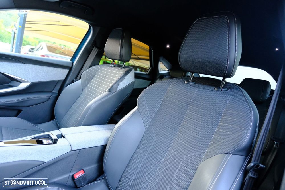Peugeot 3008 1.2 Hybrid Allure e-DCS6 - 9