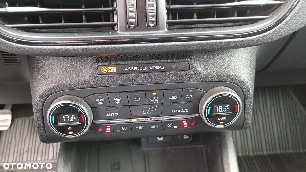 Ford Focus 2.0 EcoBlue ST-Line - 19