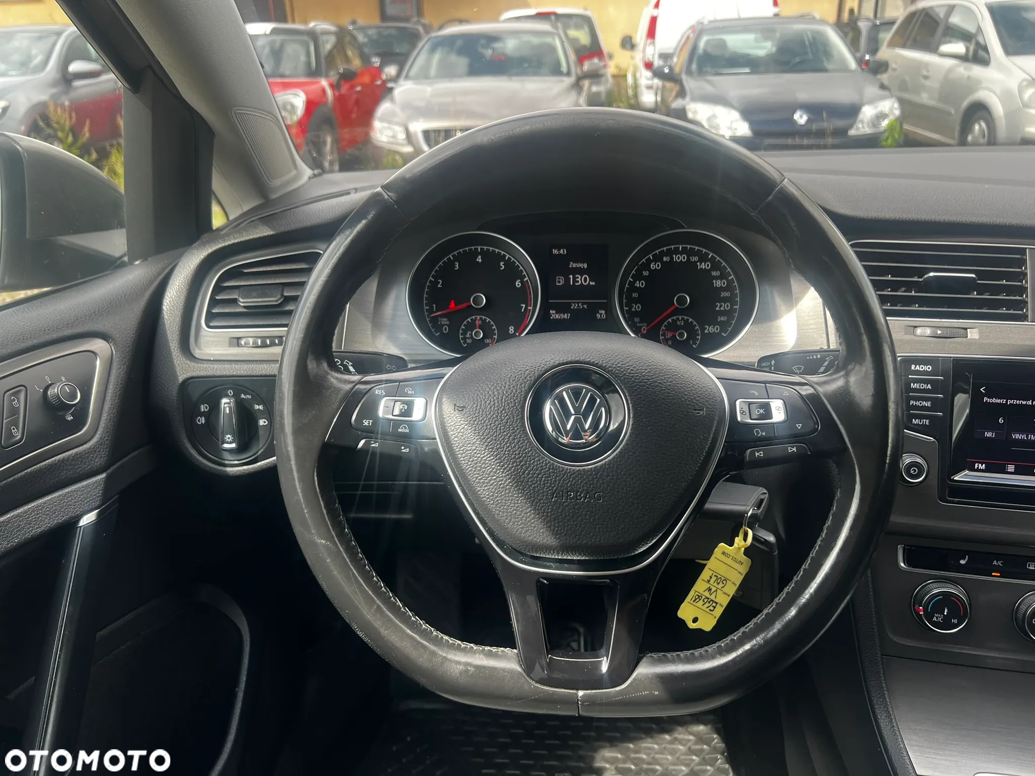 Volkswagen Golf 1.2 TSI BlueMotion Technology Comfortline - 20