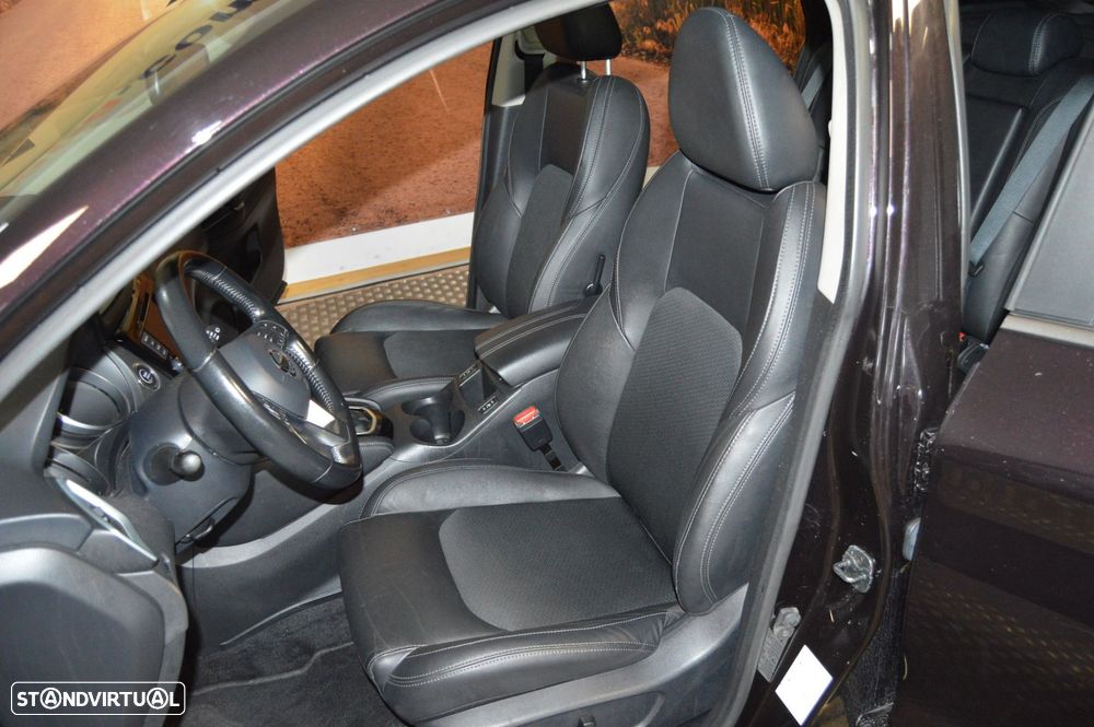 Nissan Qashqai 1.3 DIG-T DCT TEKNA - 31