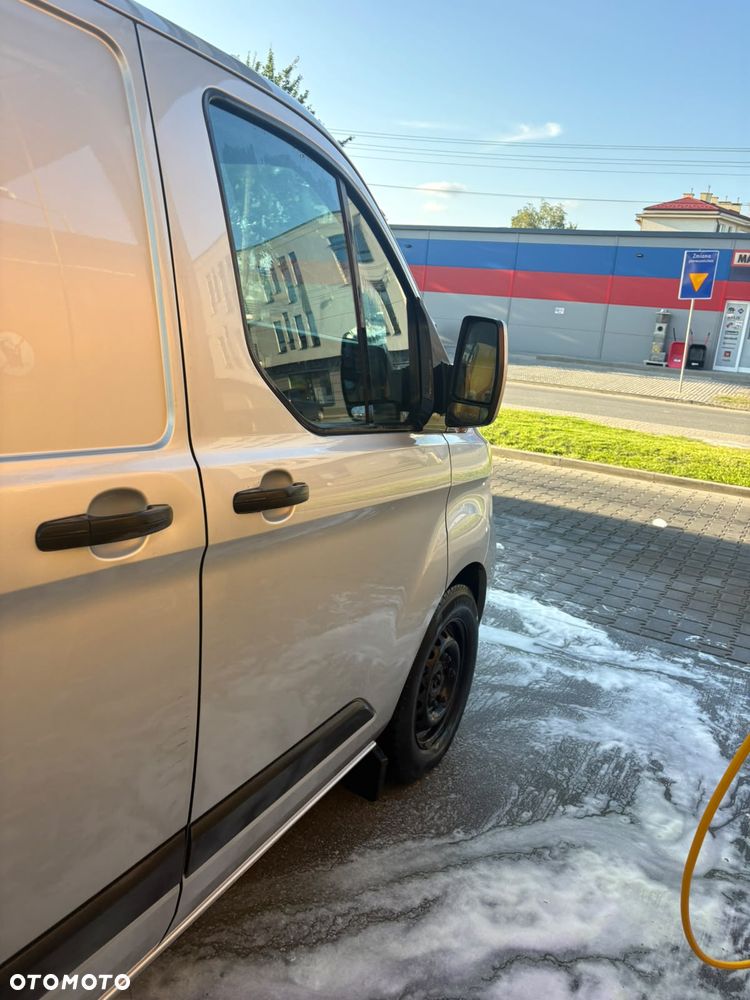 Ford Transit Custom - 4