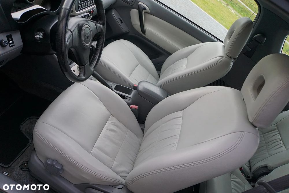 Toyota RAV4 ver-2-0-vvt--i-prestige - 18