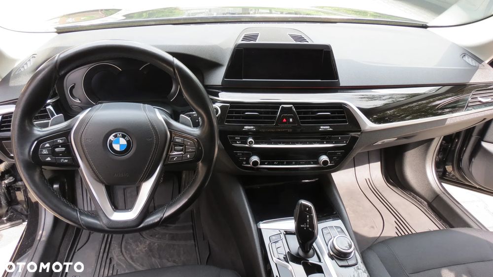 BMW Seria 5 - 26