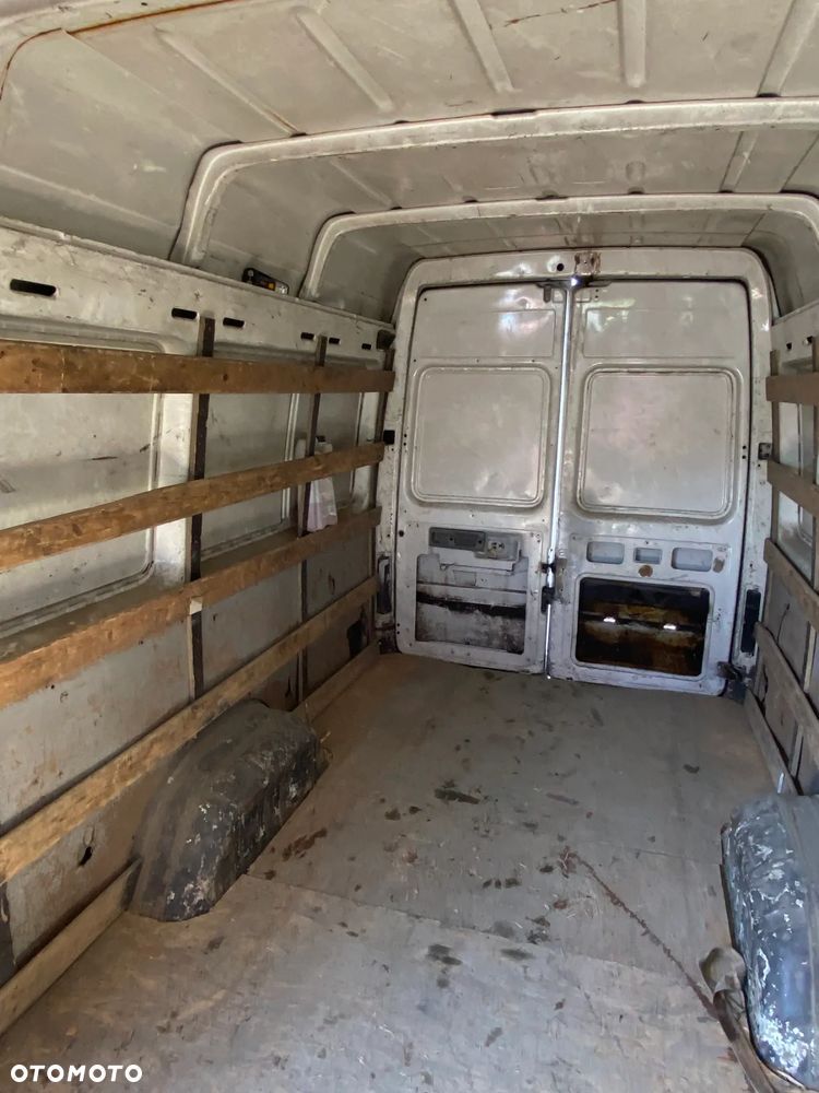 Volkswagen LT - 22