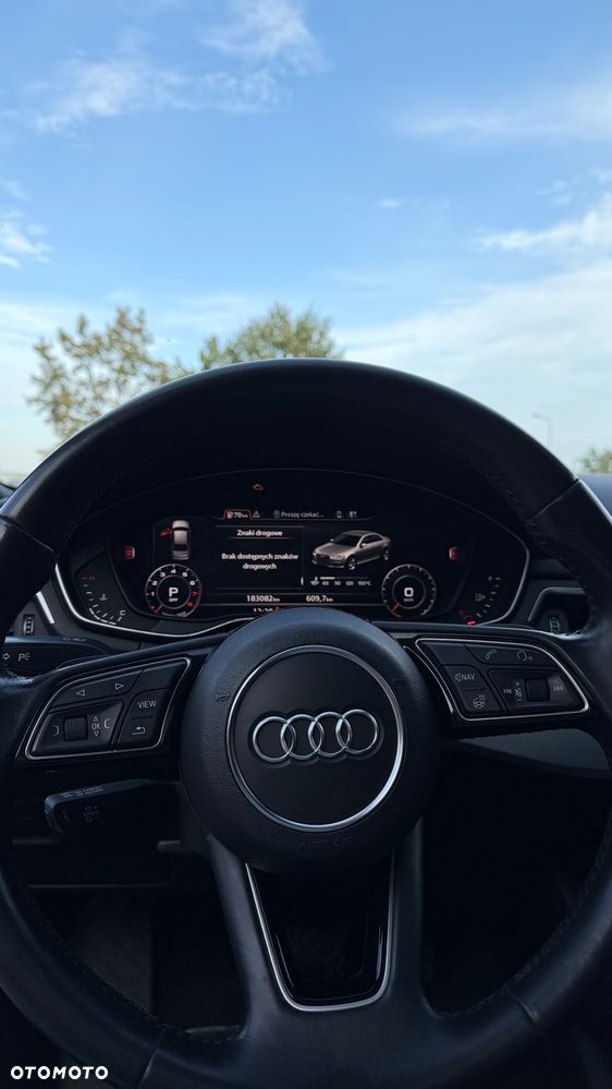 Audi A4 Limousine - 17