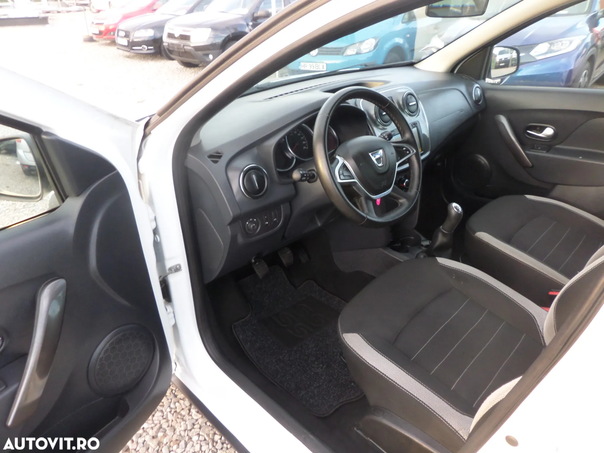 Dacia Sandero Stepway - 11