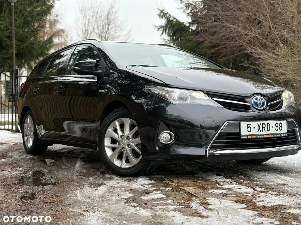 Toyota Auris - 4