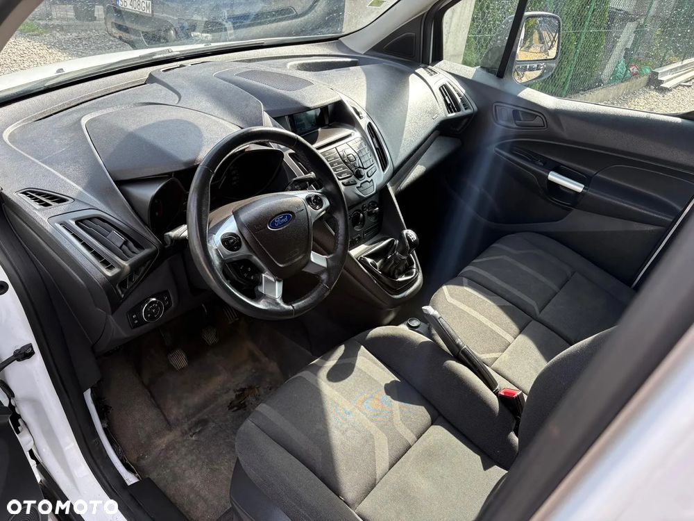 Ford Transit Connect - 16