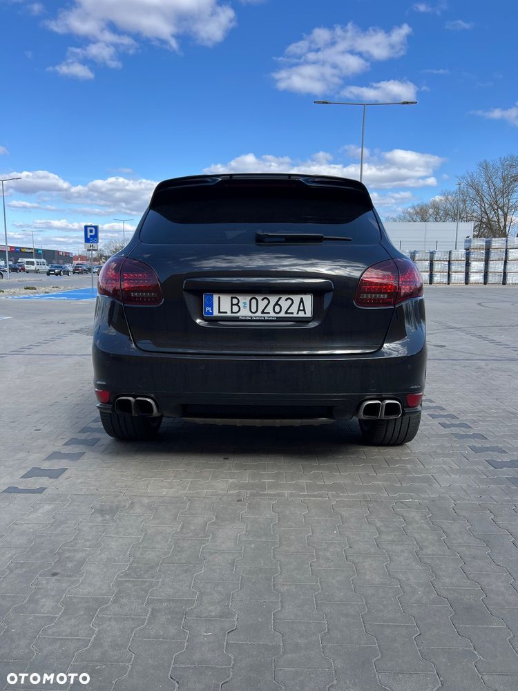 Porsche Cayenne S Diesel - 3