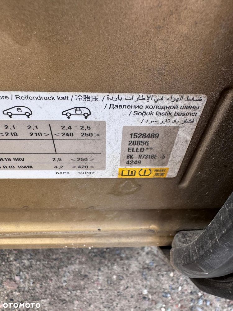 Peugeot 3008 PureTech 130 Stop & Start Allure - 23