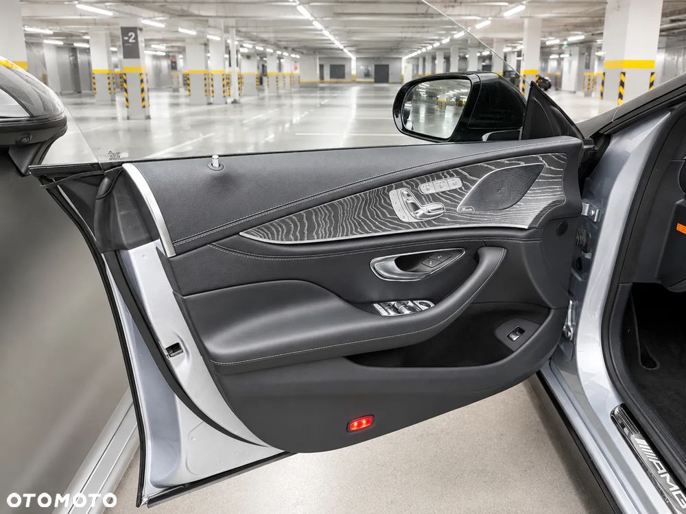 Mercedes-Benz AMG GT 43 4-Matic+ - 16