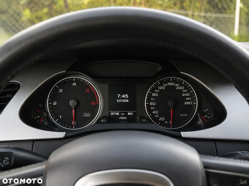 Audi A4 Avant - 11