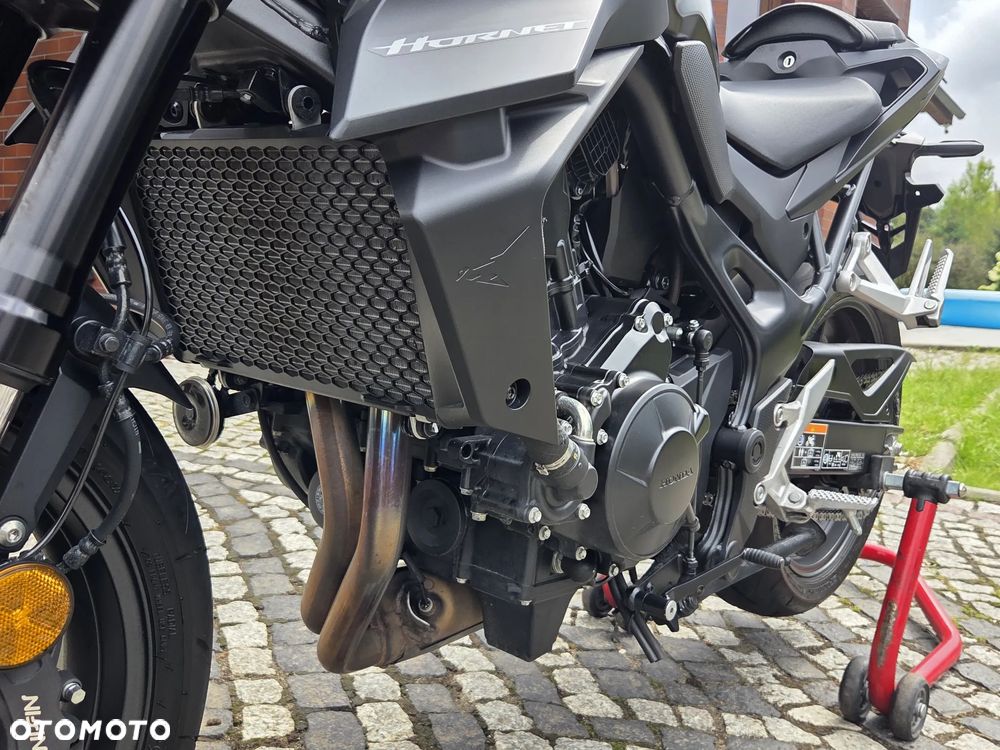 Honda CB - 28