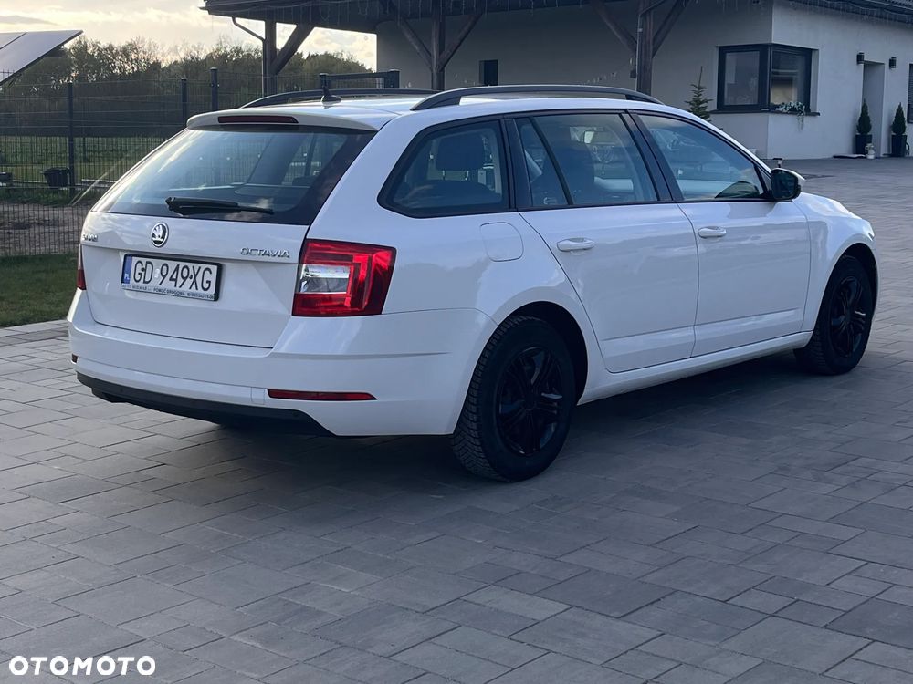 Skoda Octavia - 4