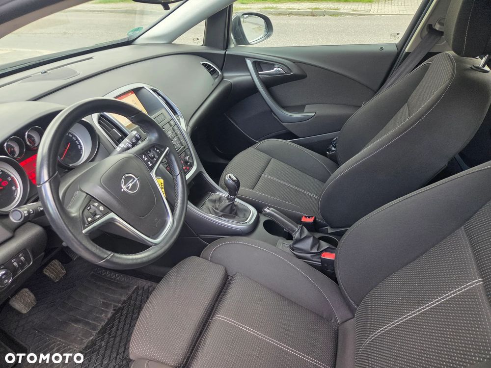 Opel Astra - 8