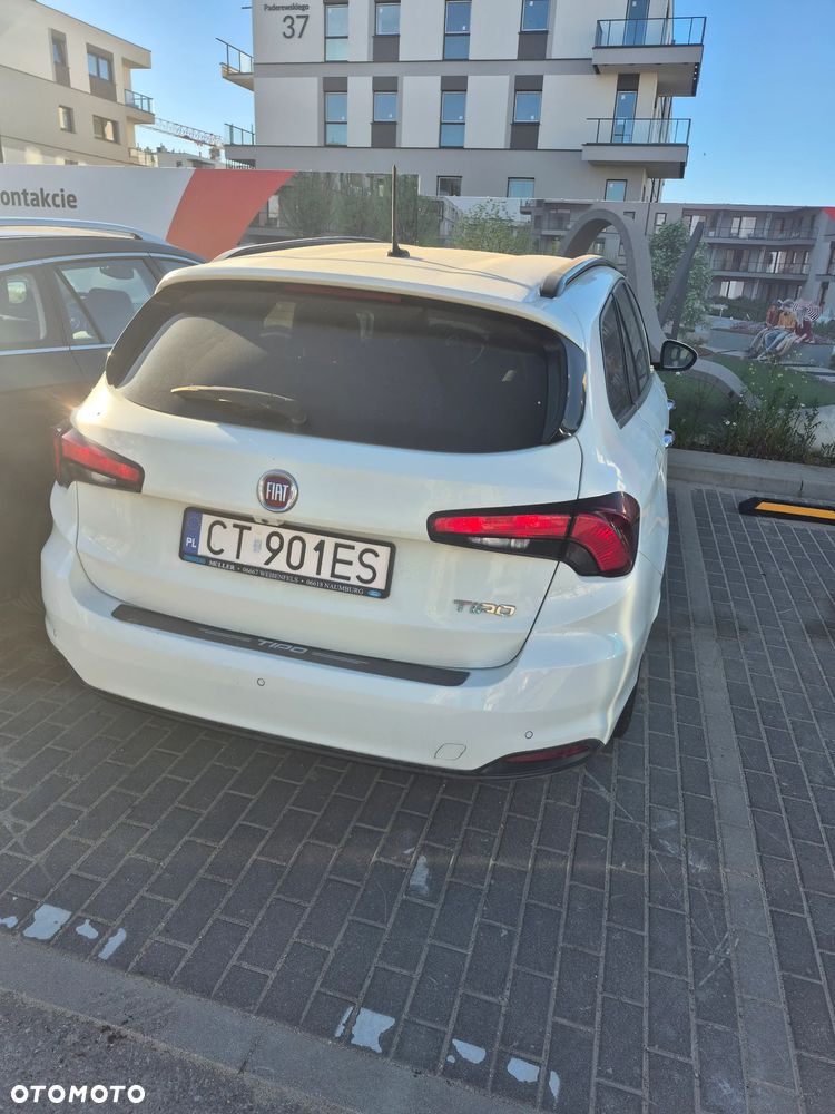 Fiat Tipo 1.6 MultiJet 16v Lounge DDCT - 4