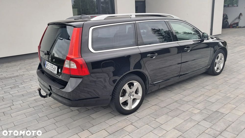Volvo V70 2.0D Summum - 24