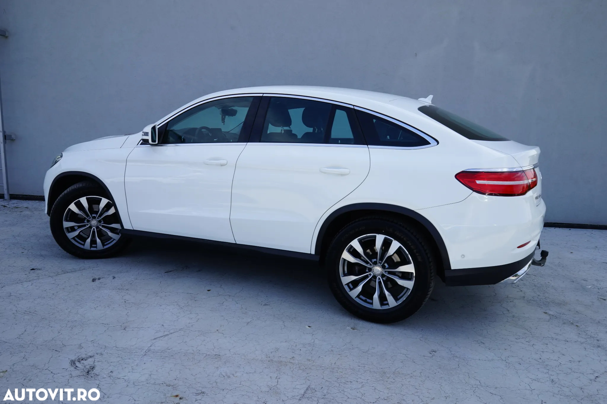Mercedes-Benz GLE 350 d 4MATIC - 4
