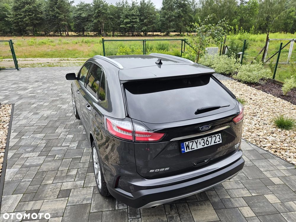 Ford Edge - 16