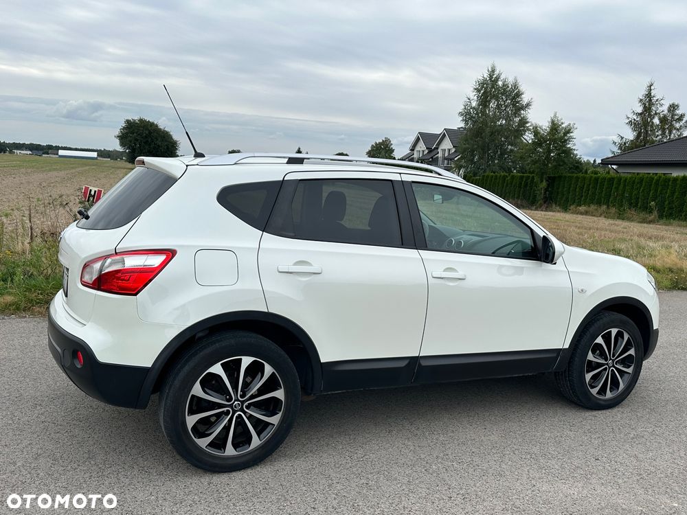Nissan Qashqai 1.6 360 - 31