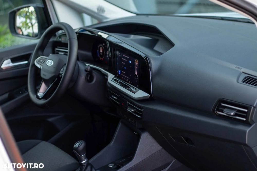 Ford Transit Connect - 14