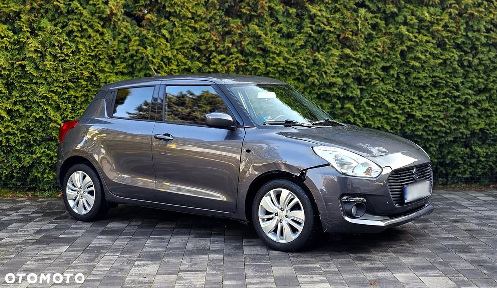 Suzuki Swift 1.2 Premium Plus - 3