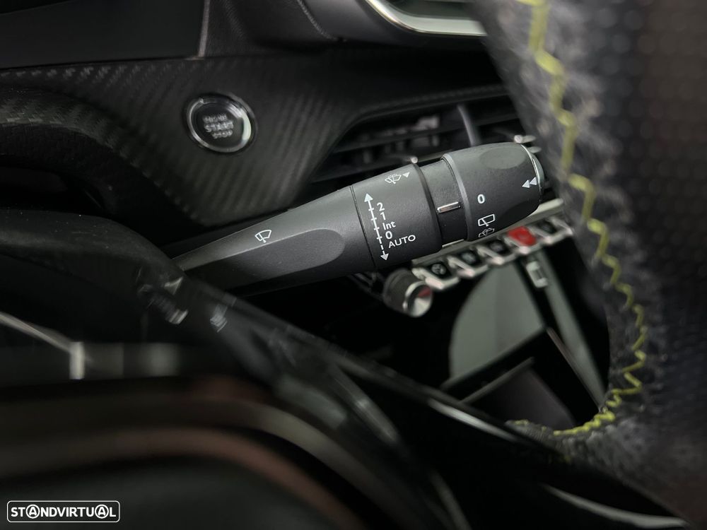 Peugeot 2008 1.5 BlueHDi GT - 14