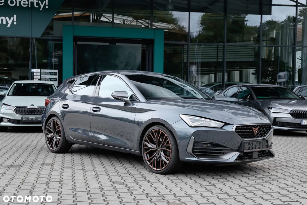 Cupra Leon 2.0 TSI DSG VZ - 2