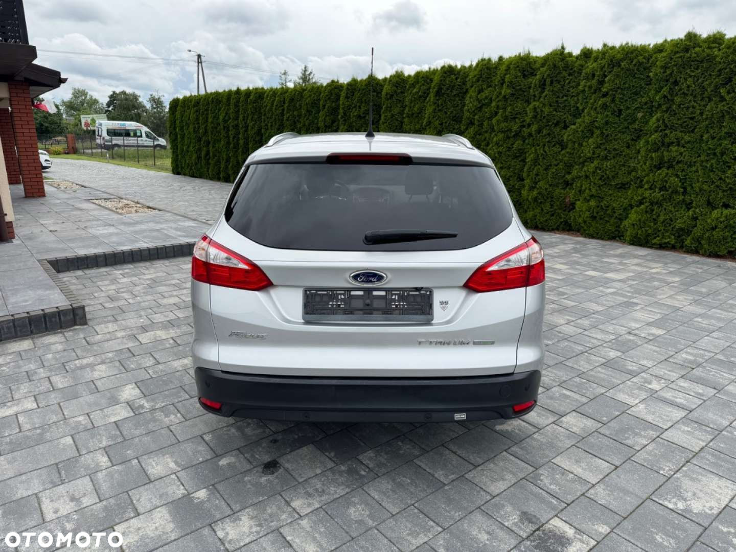 Ford Focus - 8