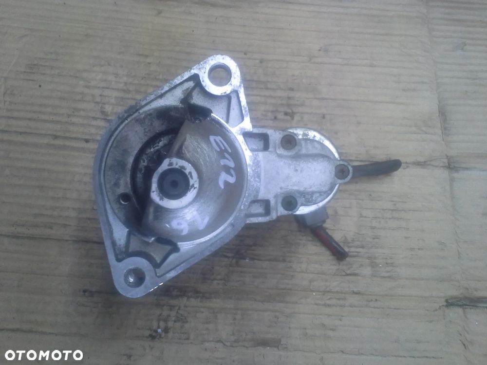 Toyota Corolla E12 1.6 VTi rozrusznik - 8