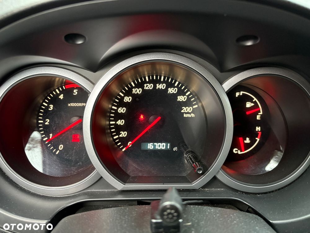 Suzuki Grand Vitara 1.9 DDiS Premium EU5 - 14