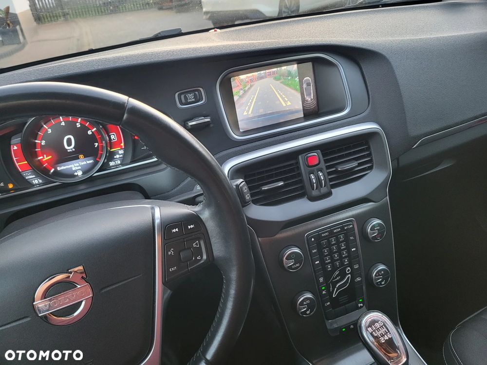 Volvo V40 T3 Momentum - 35