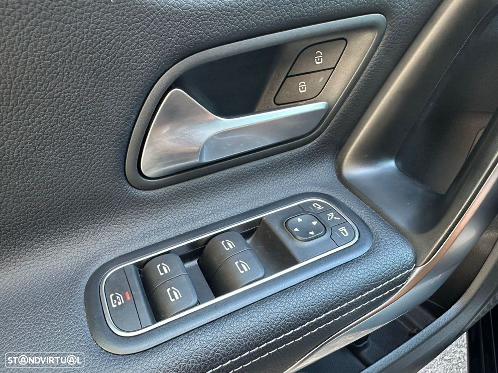 Mercedes-Benz A 250 - 15