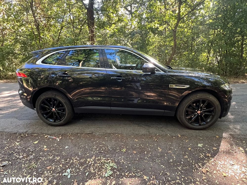 Jaguar F-Pace - 11