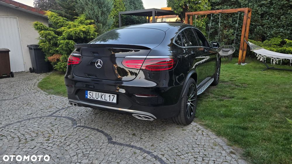 Mercedes-Benz GLC - 12