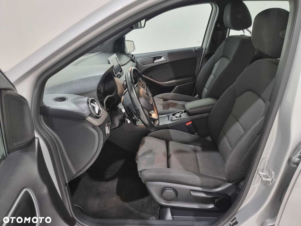 Mercedes-Benz Klasa B - 19