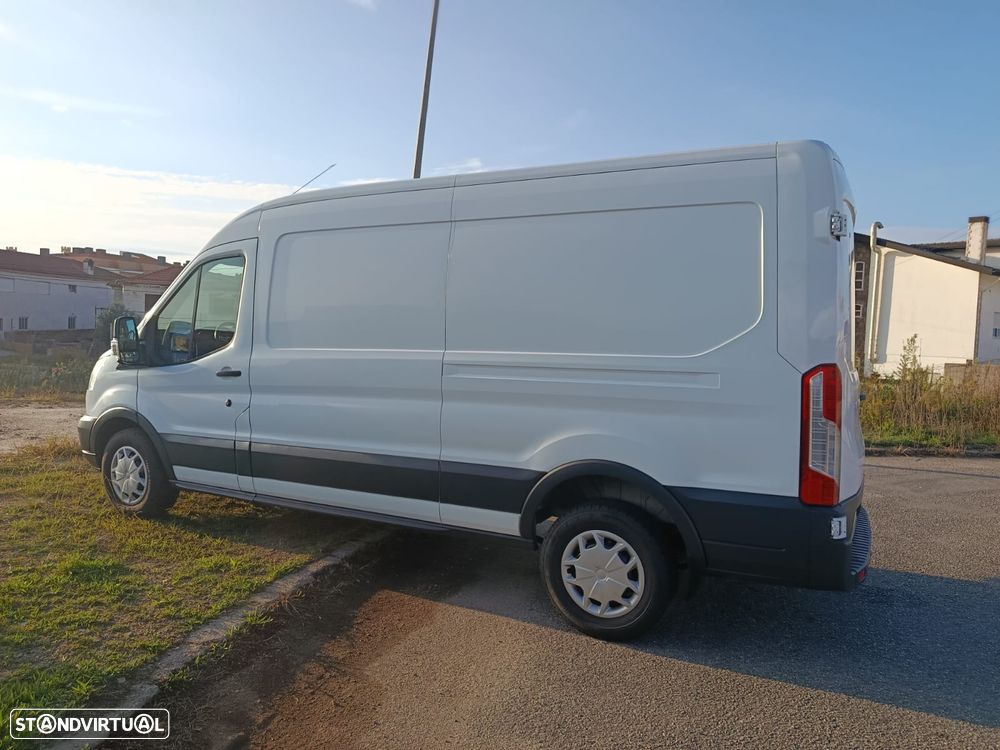 Ford Transit - 1
