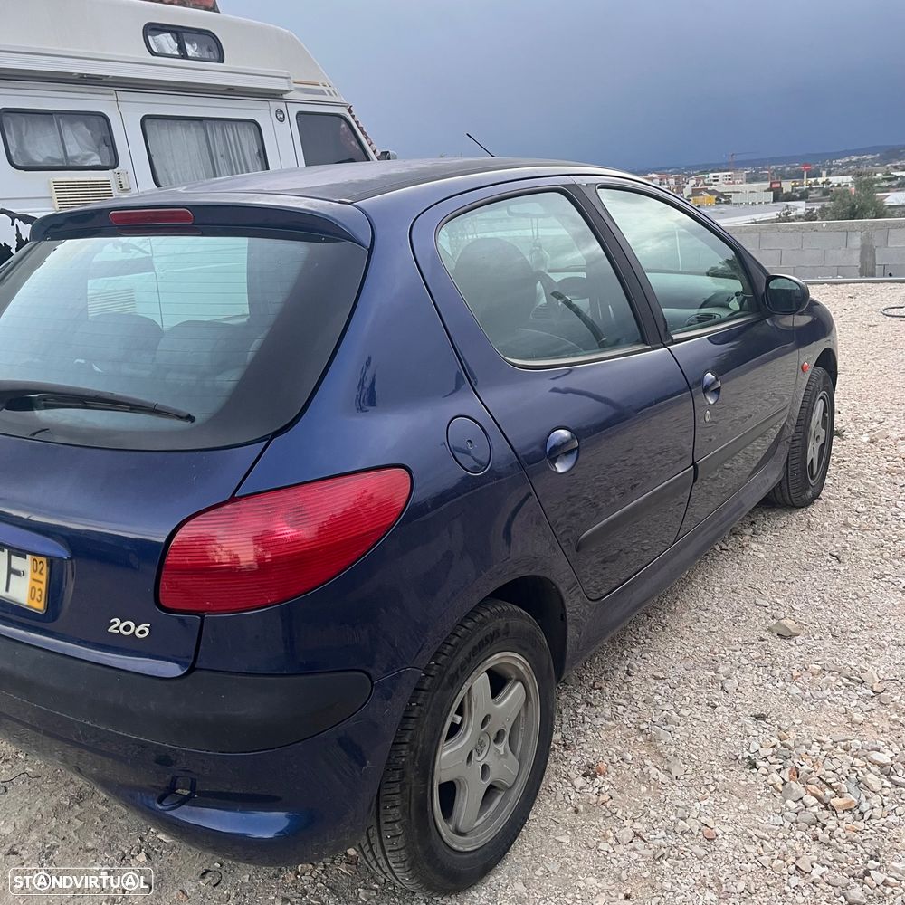 Peugeot 206 1.1 Color Line - 6