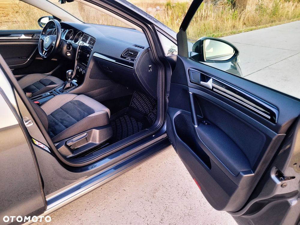 Volkswagen Golf 1.4 TSI BMT Highline DSG - 13