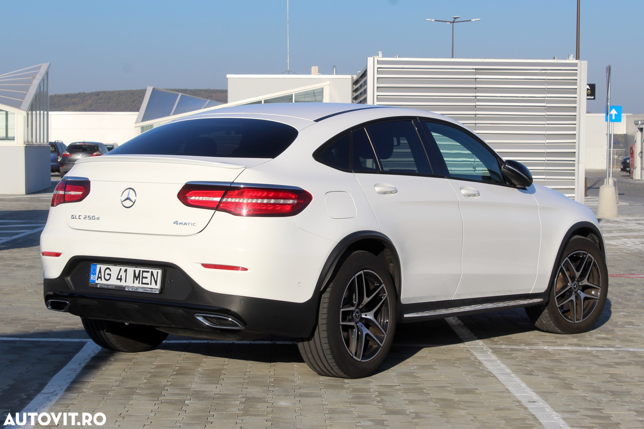 Mercedes-Benz GLC Coupe 250 d 4MATIC - 4