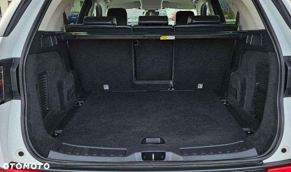 Land Rover Discovery Sport TD4 HSE Luxury - 18