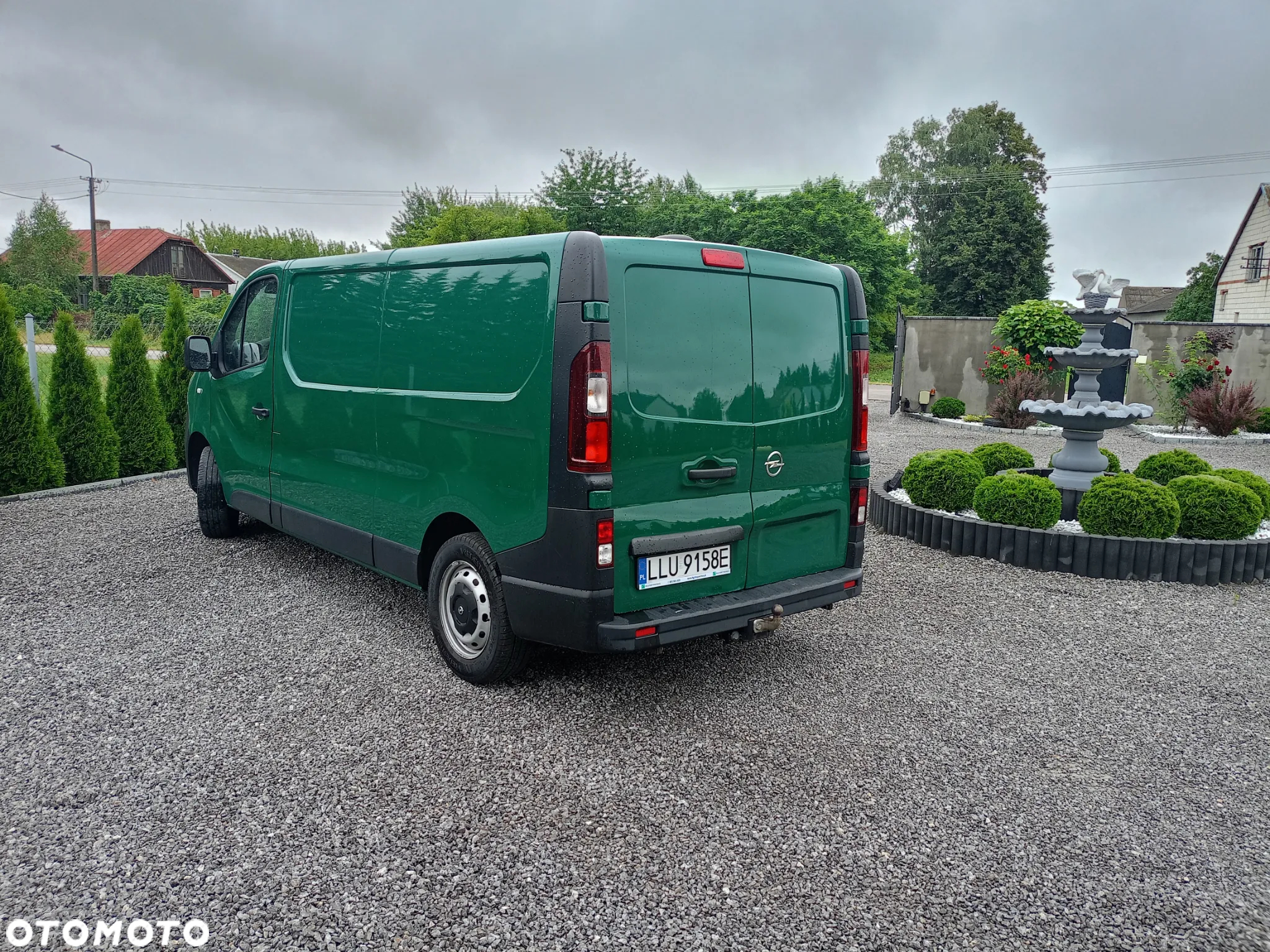 Opel VIVARO - 9