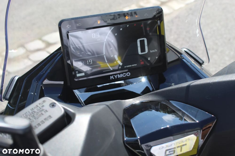 Kymco Downtown - 17