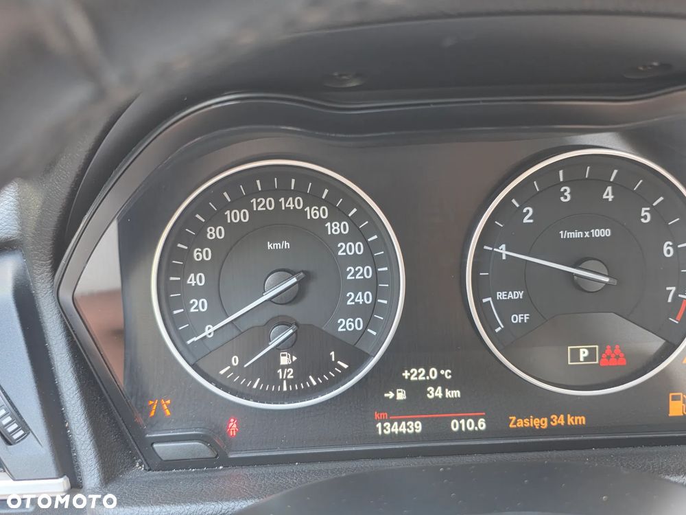 BMW Seria 2 220i Luxury Line - 3