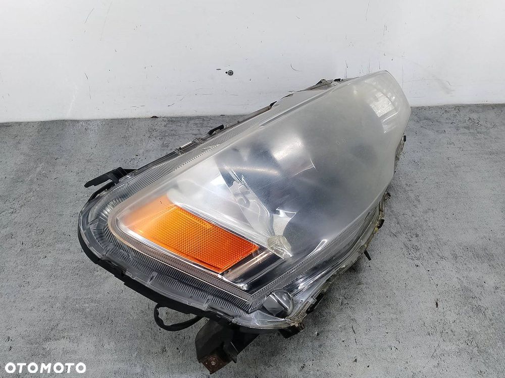 LAMPA PRZÓD PRAWA MITSUBISHI LANCER IX P6117 P6118 - 7