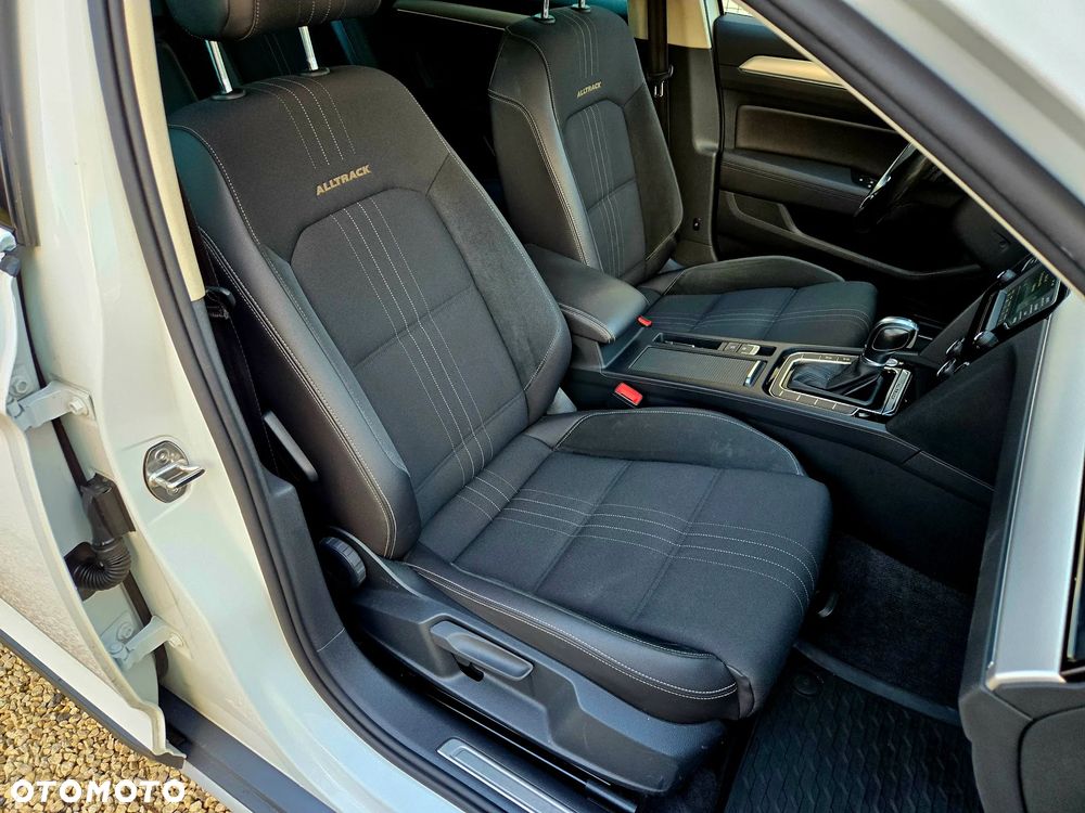 Volkswagen Passat Alltrack 2.0 TDI SCR 4Mot DSG - 31
