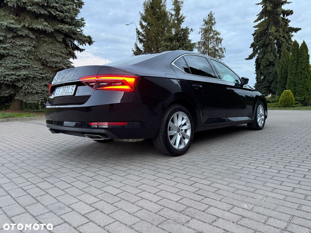 Skoda Superb 2.0 TSI 4x4 L&K DSG - 7